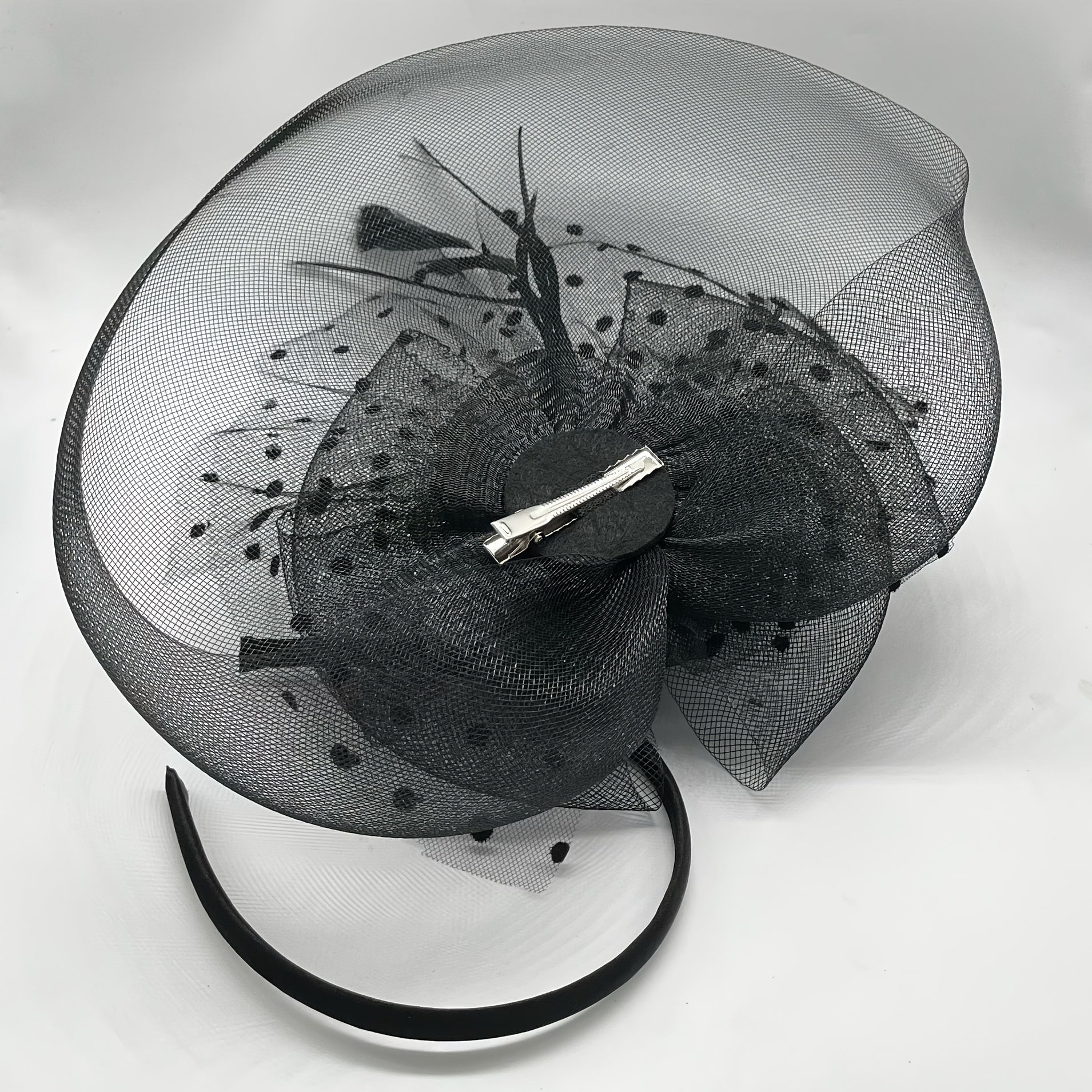 Mesh Fascinator Hair Clip Hat Bowler Feather Flower Veil Wedding Party Hat