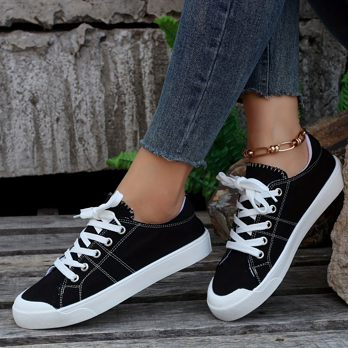Women's Black Canvas Casual Flat Sneakers