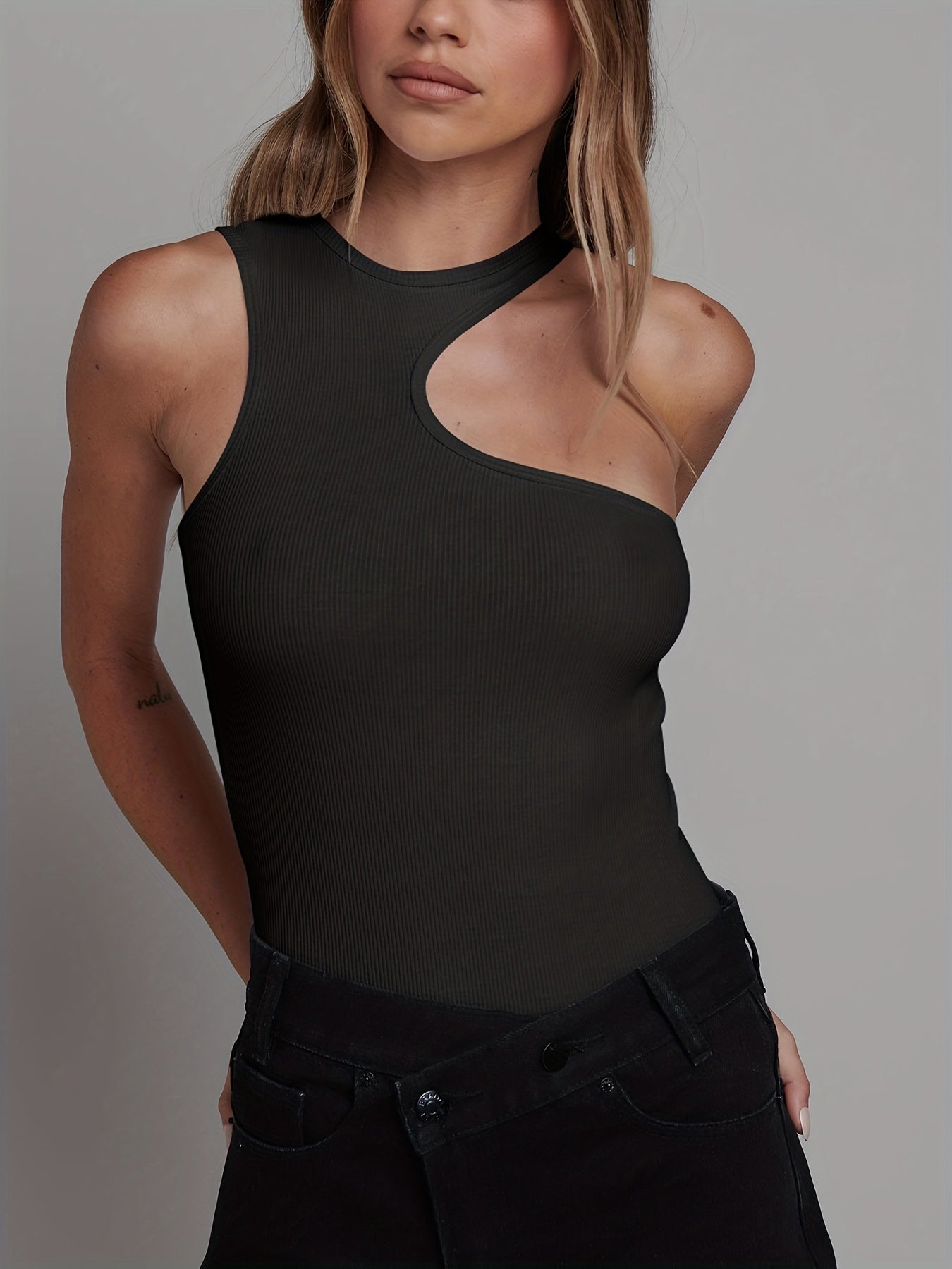 Sexy Asymmetrical Solid Bodysuit Sleeveless Crew Neck Women's Clothing