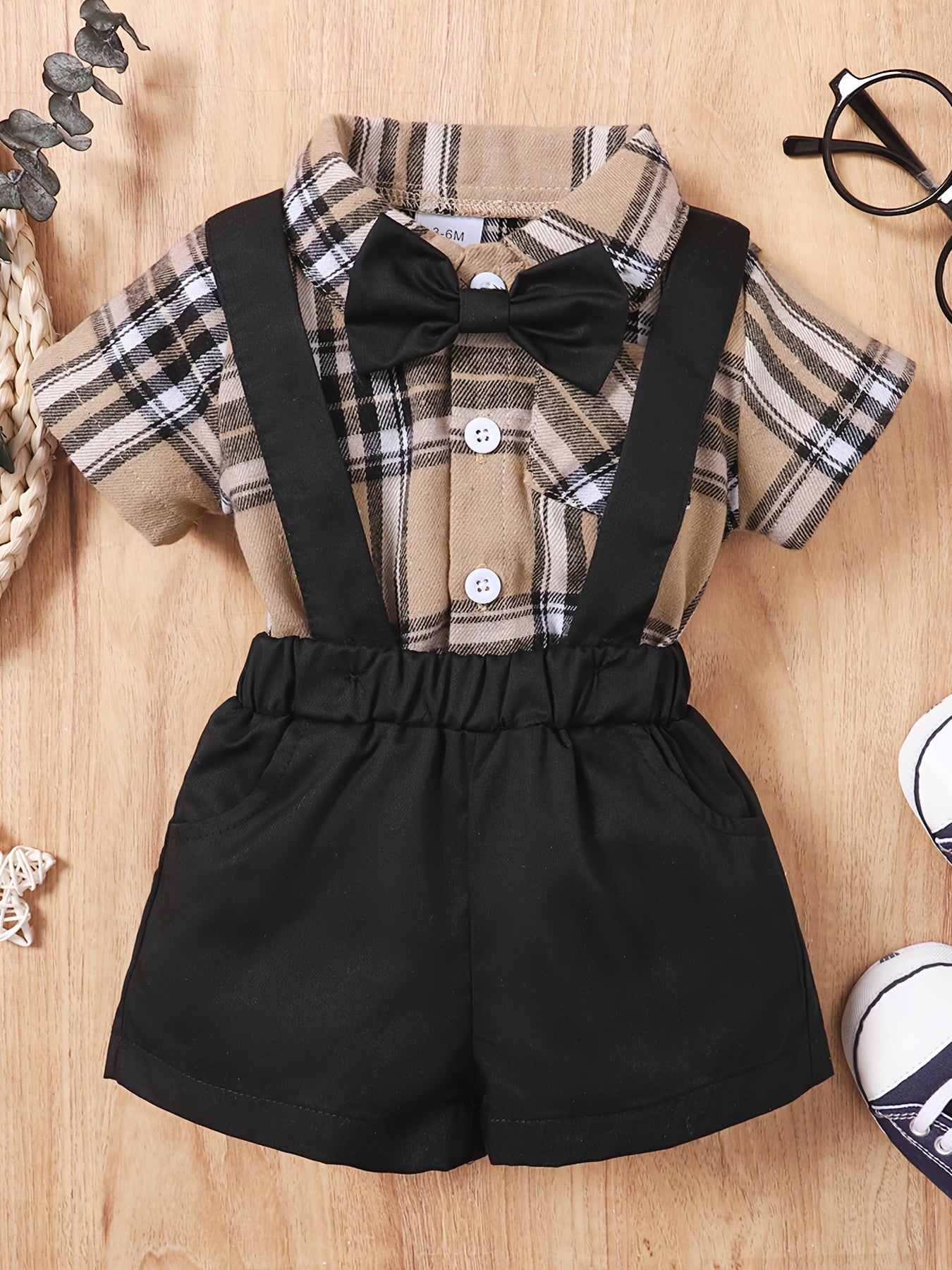 2pcs Baby Boys Plaid Bowtie Shirt & Suspender Shorts Gentleman Outfit