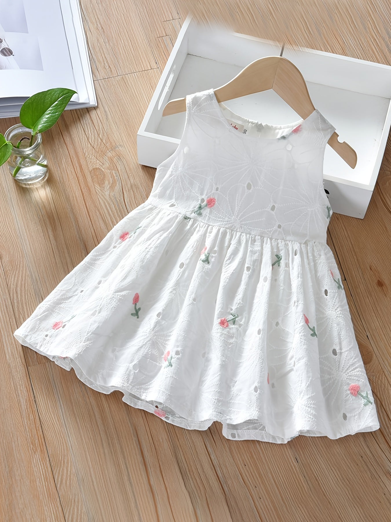 Girls Sleeveless Dress with Flower Embroidery Print