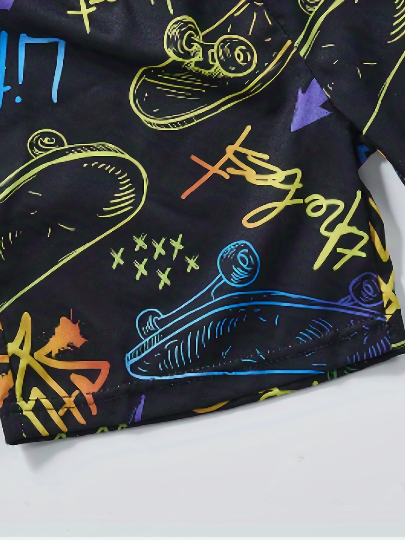 Boys Letter & Skateboard Print Shorts Soft Comfortable for Sum