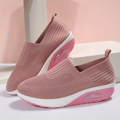 Women's Breathable Slip On Platform Shoes Air Cushion Walking Shoes
