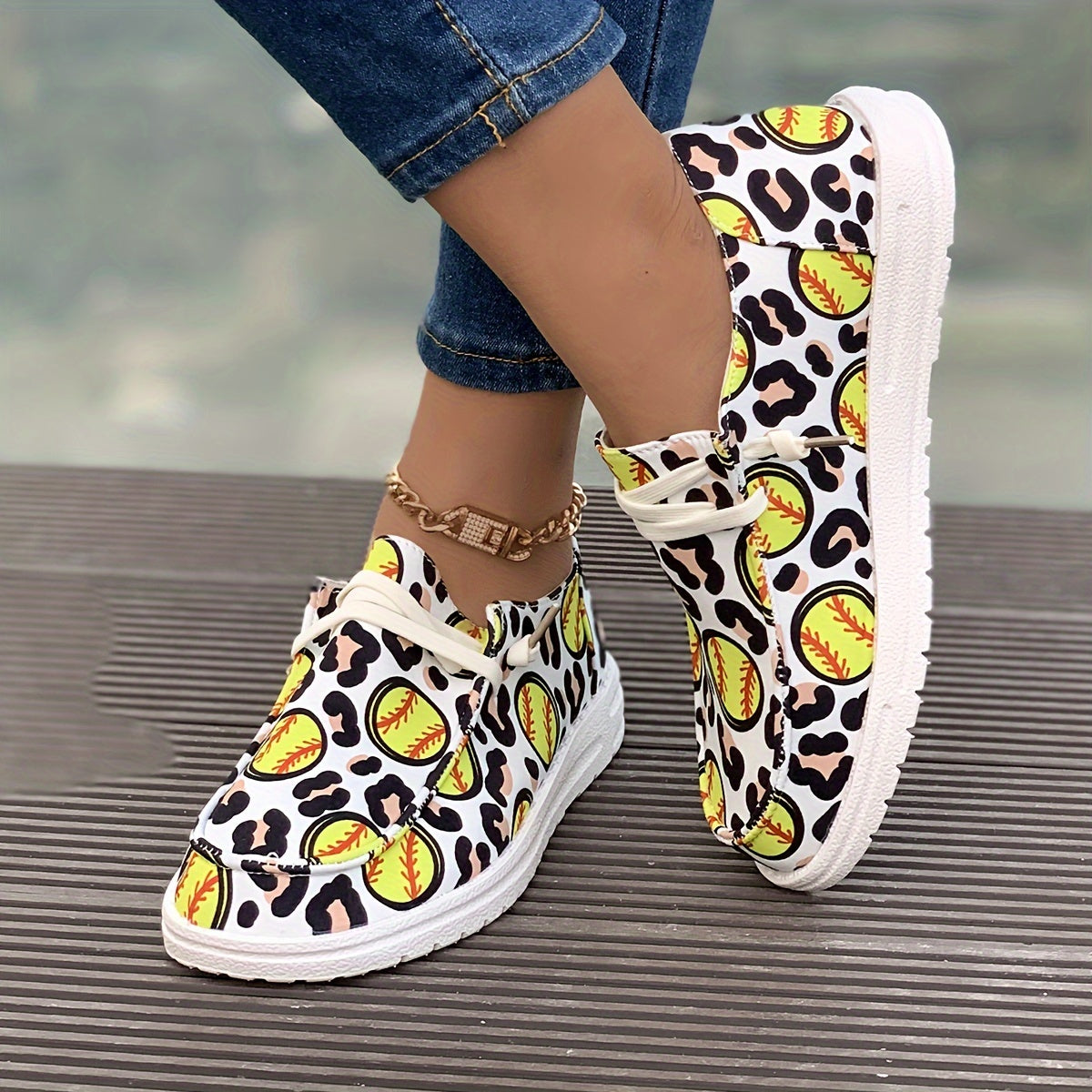 Women's Skateboard Shoes Baseball Pattern Flat Lace-up Skate Shoes