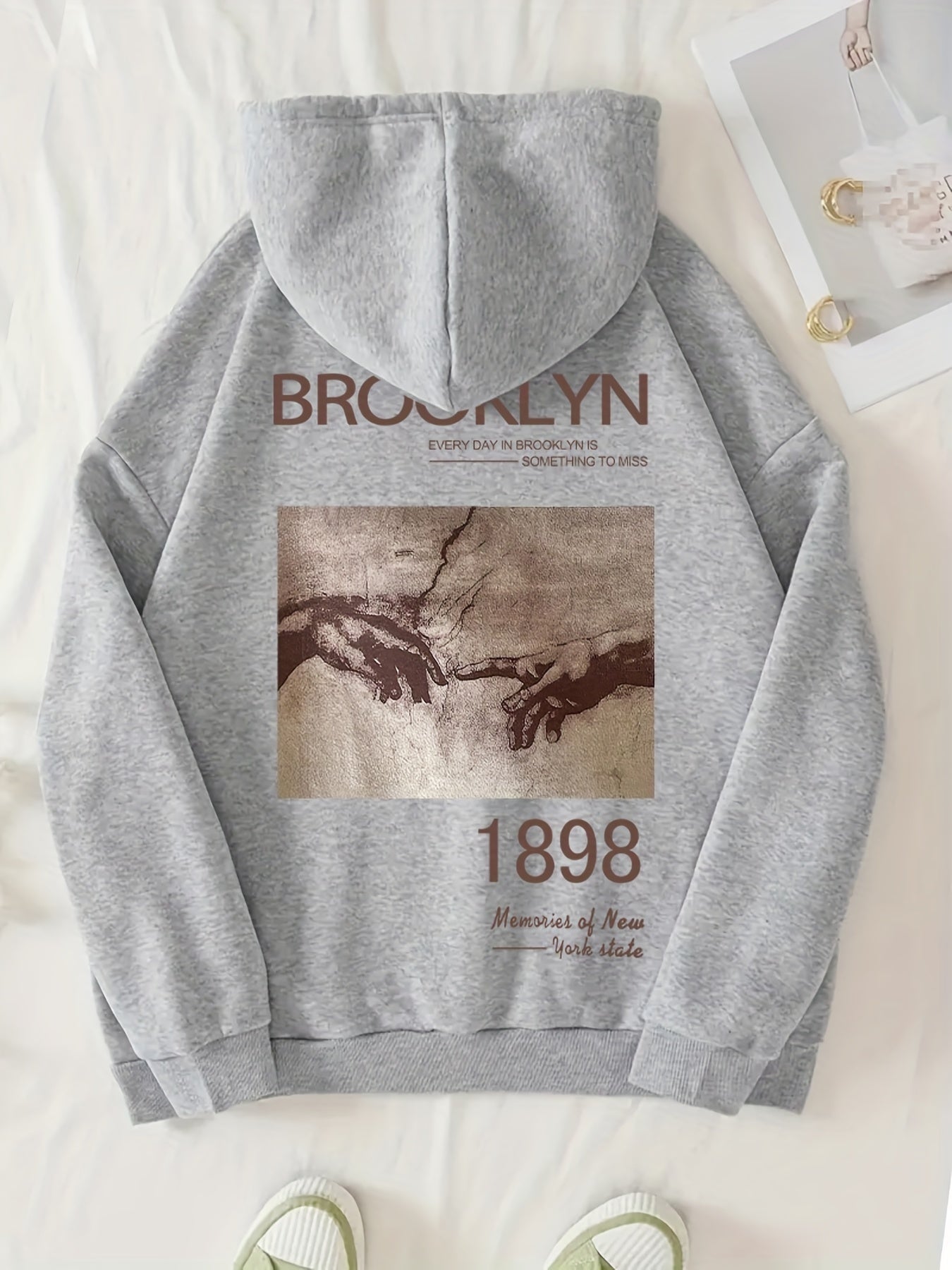 Graphic Print Kangaroo Pocket Hoodie Long Sleeve Hoodies