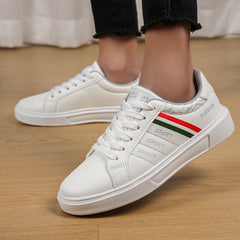 Stripes Pattern Faux Leather Skate Shoes Wear Resistance Non Slip Flat Sneakers