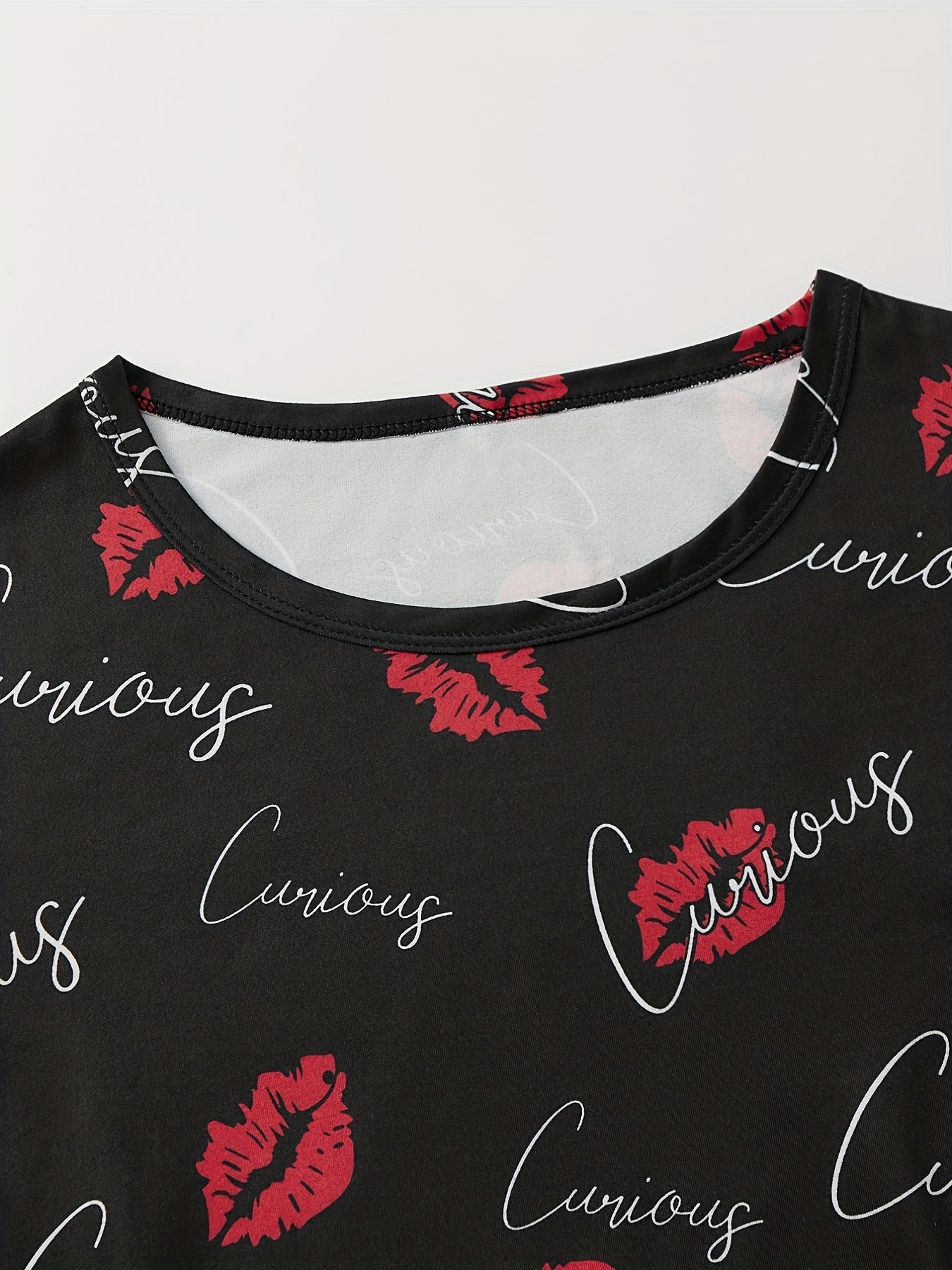 Lips Print Pajamas Set Short Sleeve Top & Shorts & Pants
