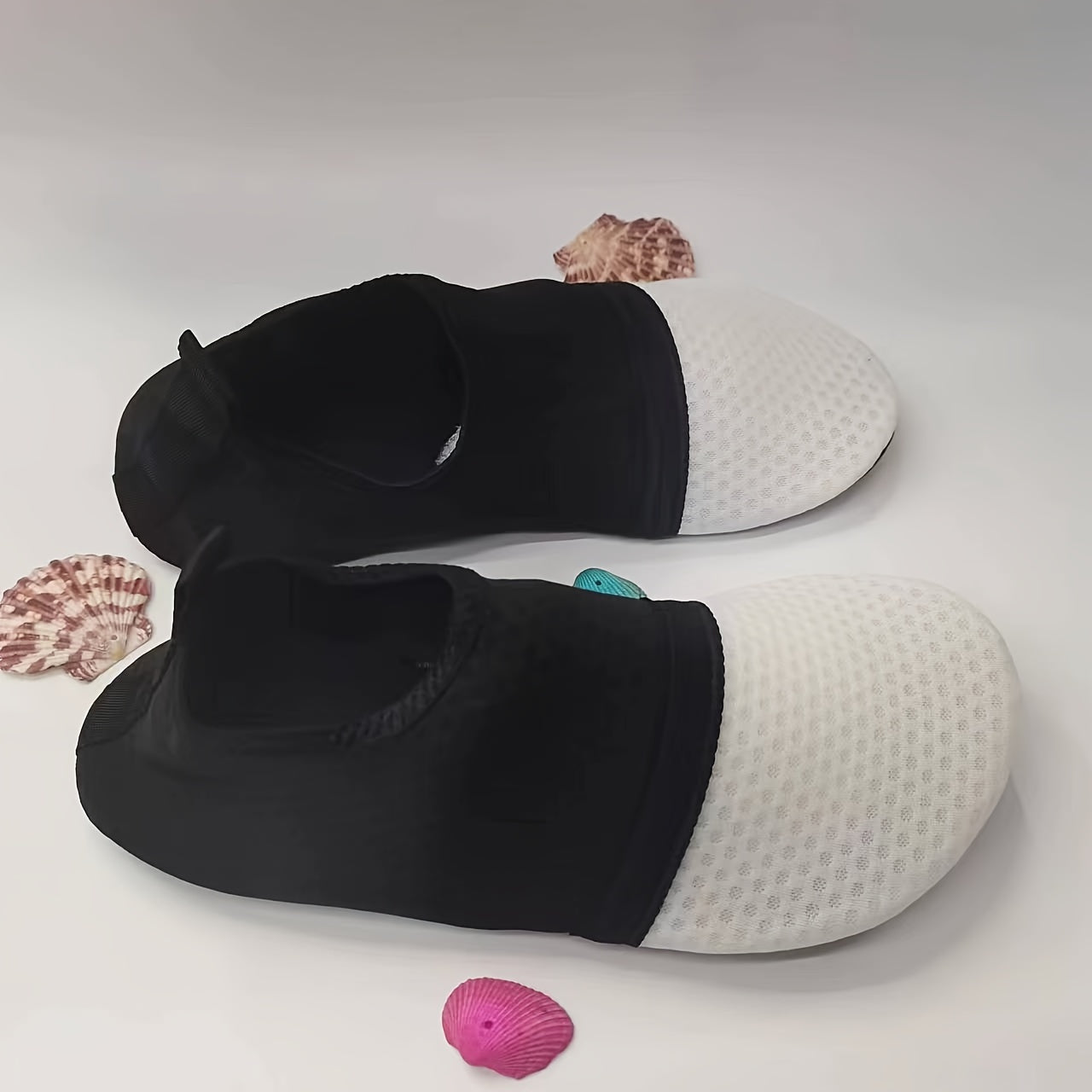 Quick Drying Beach Shoes Unisex Water Park Casual Wading Shoes