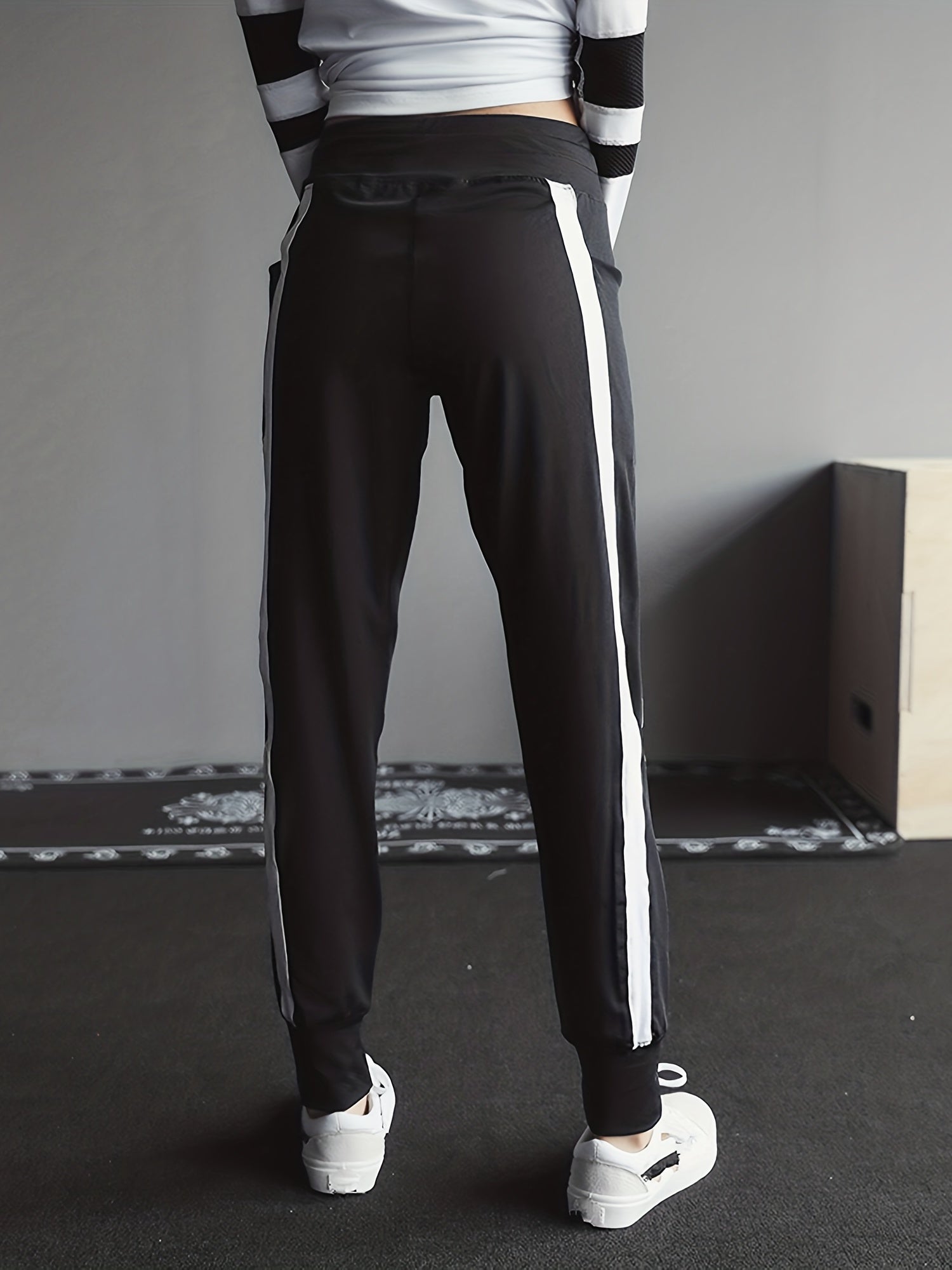 Women's Comfy Yoga Joggers with Drawstring Sports Pants
