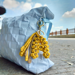 Yiflin Boho Initial Letter Keychain Daisy Car Key Keychain With Tassel