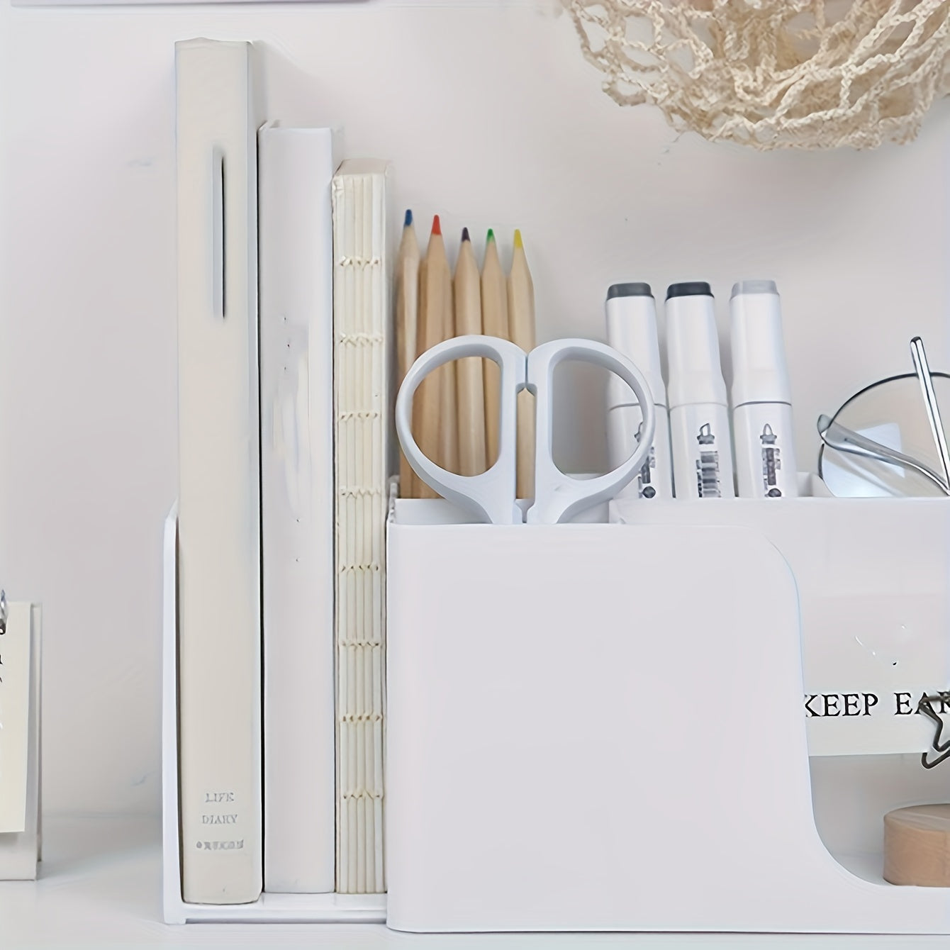 Retractable Bookend Storage Box