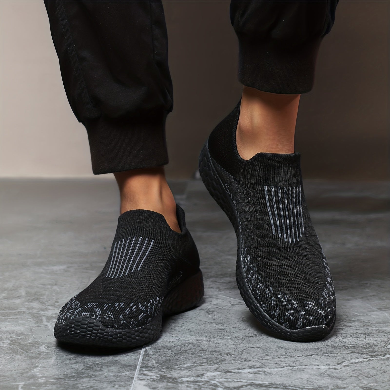 Men's Lightweight Slip on Athletic Shoes Breathable Walking Sneakers