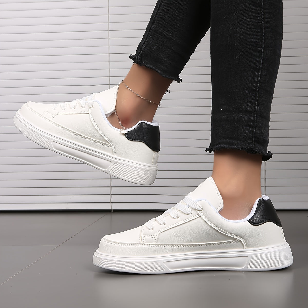 Women's Soft Skate Shoes Comfortable Board Shoes Casual Non slip