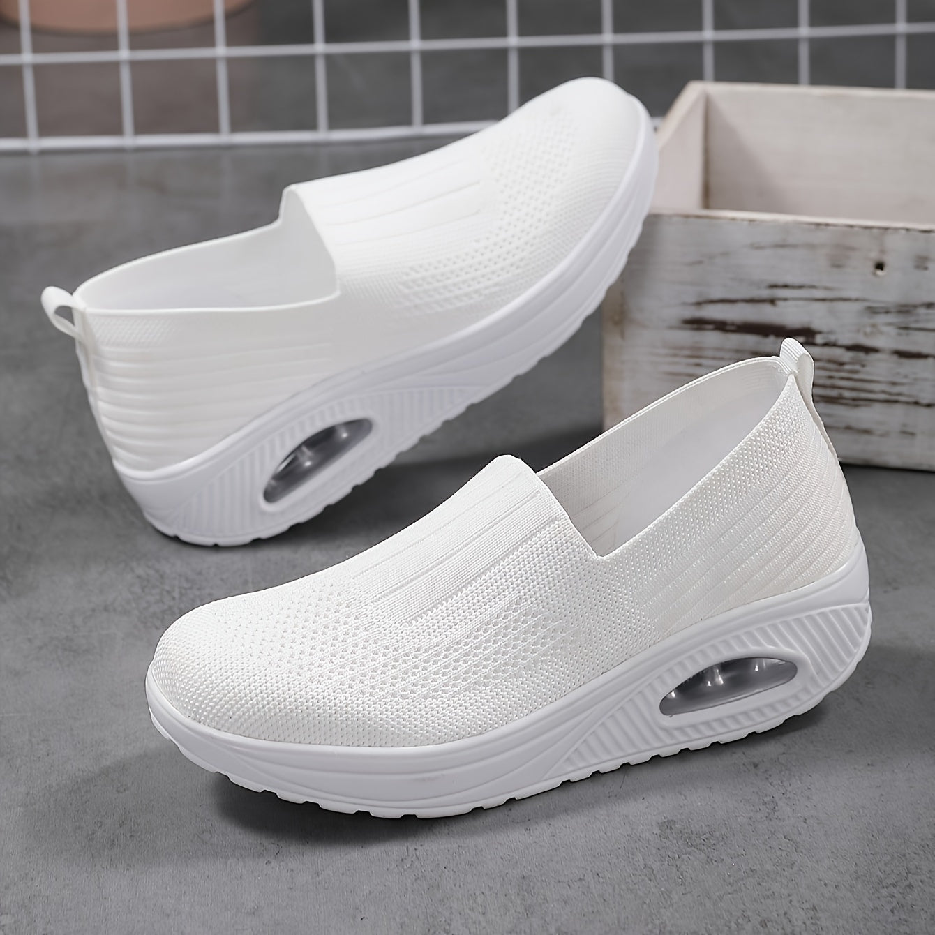 Women's Air Cushion Chunky Sneakers Slip on Running Shoes