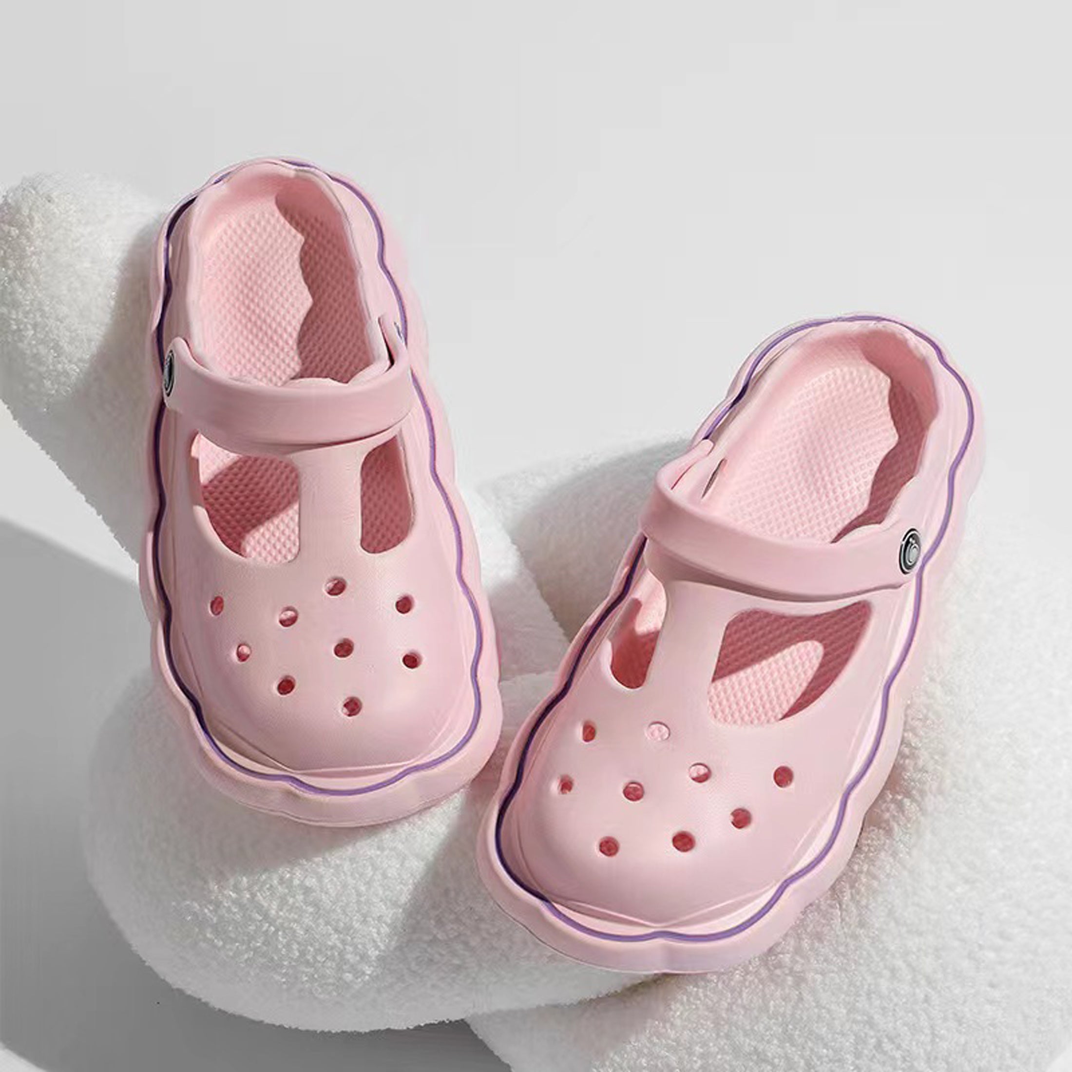 Women's Closed Toe Platform Clogs T-Strap Slide Sandals