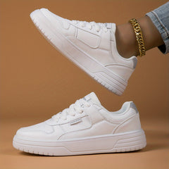 Women's Breathable Skate Shoes Casual Lace Up Outdoor Sneakers