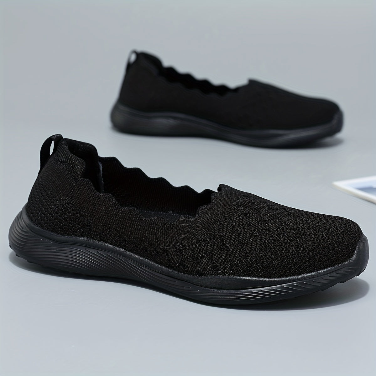 Women's Solid Low Top Walking Shoes Lightweight Casual Sport Shoes