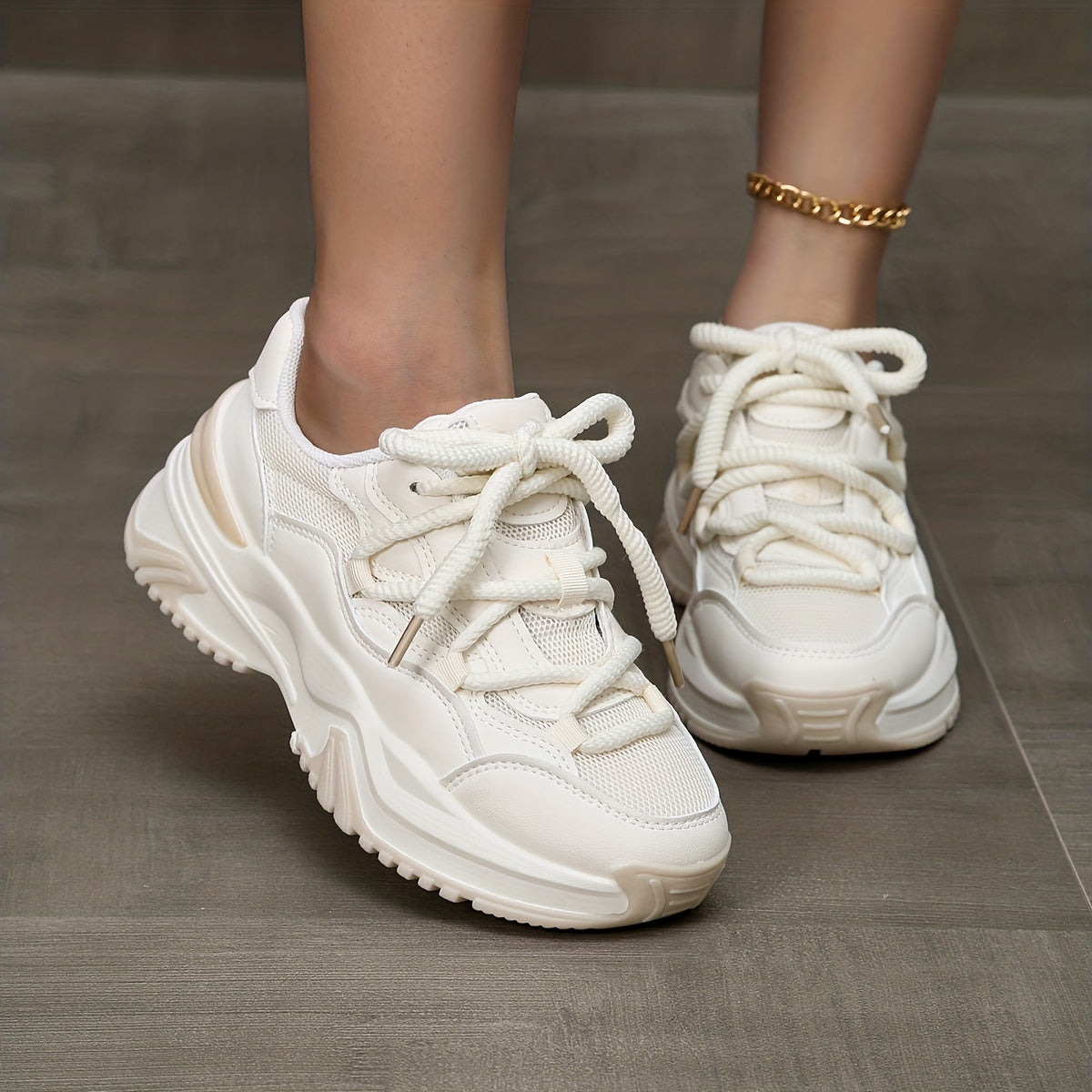 Women's Solid Breathable Chunky Sneakers Comfortable Travel Sport Shoes