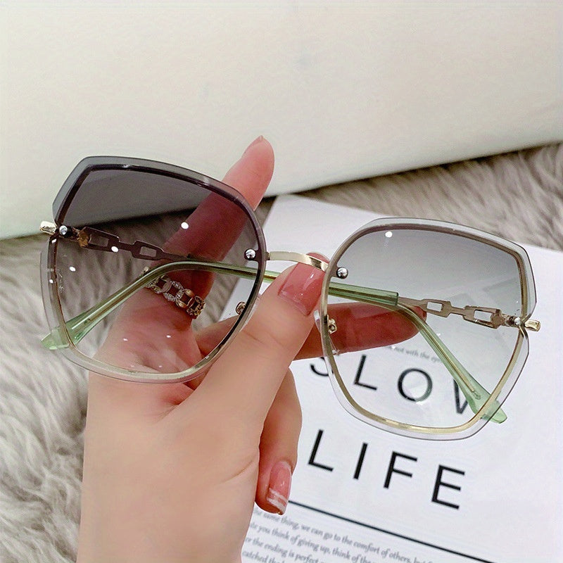 Oversized Rimless Sunglasses Women Rhinestone Chain Gradient Glasses UV400