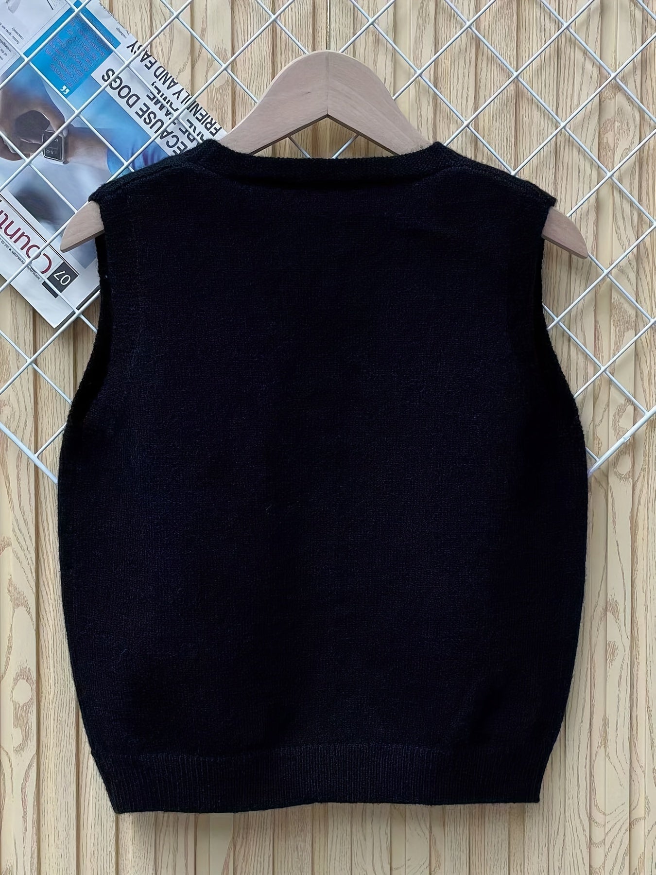 Boys Geometric Print Knitted Vest with Button