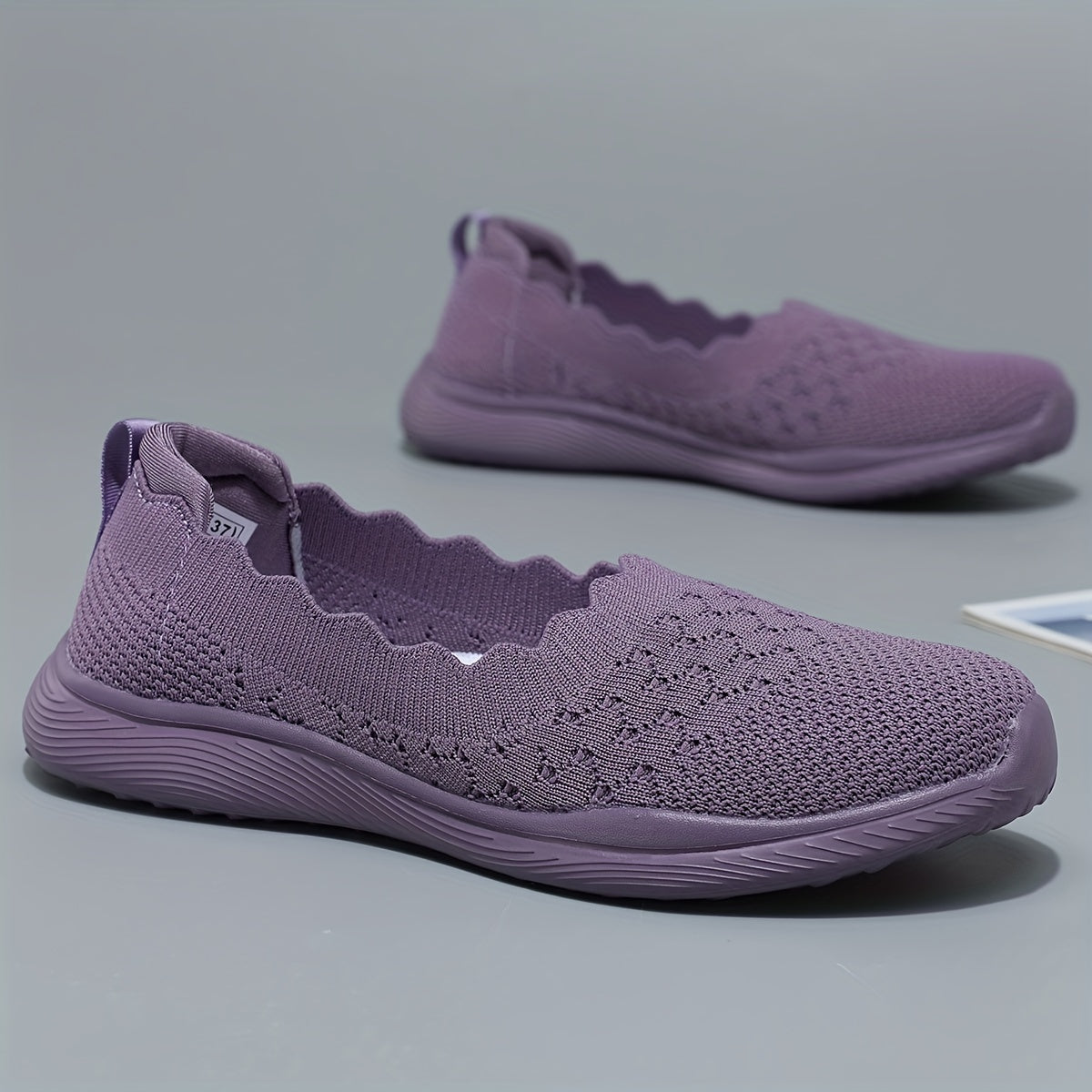 Women's Solid Low Top Walking Shoes Lightweight Casual Sport Shoes