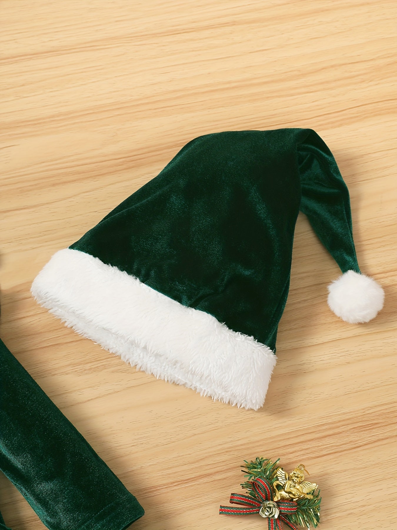 Baby Girls Christmas Bodysuit & Flared Pants & Hat Set