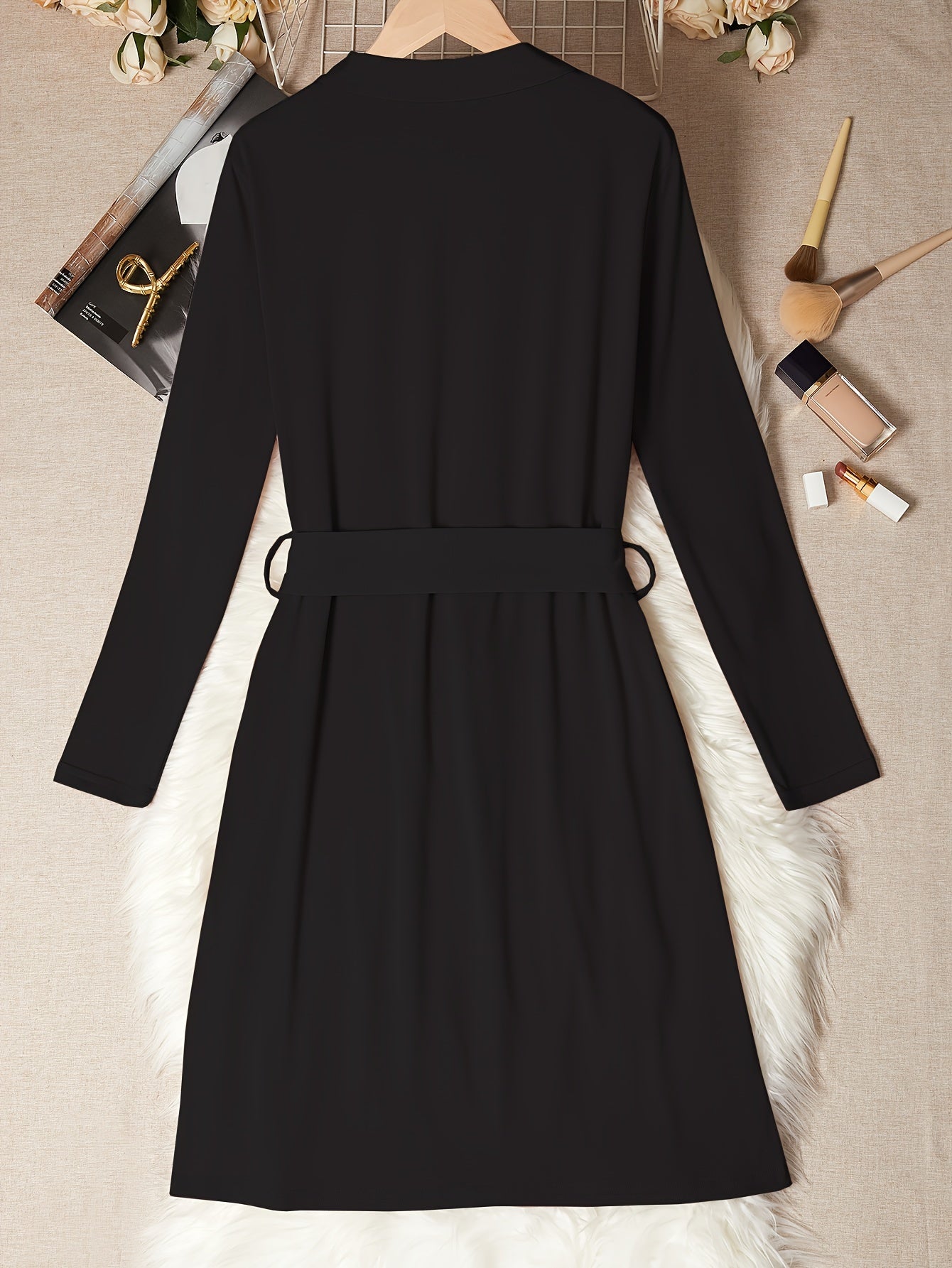 Women's Solid Night Robe Long Sleeve V Neck With Belt