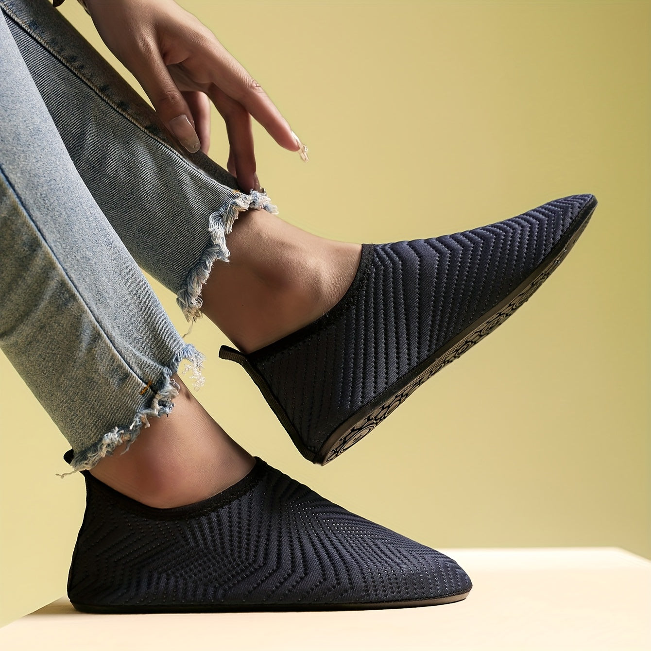 Women's Slip on Sporty Water Shoes Lightweight Quick Drying Aqua Shoes