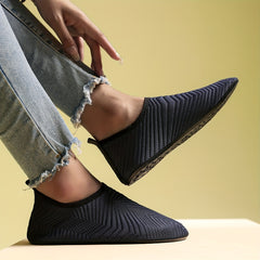 Women's Slip on Sporty Water Shoes Lightweight Quick Drying Aqua Shoes