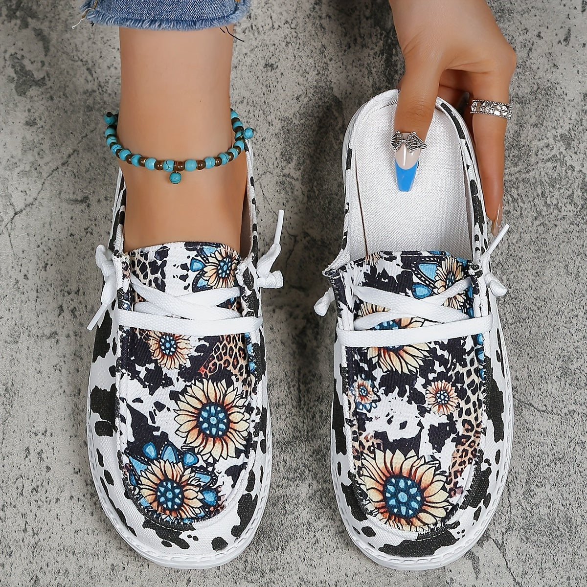 Women's Sunflower Print Canvas Shoes Low Top Mules Sneakers