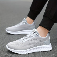 Men's Lightweight Knitted Sneakers for Running in Spring and Summer