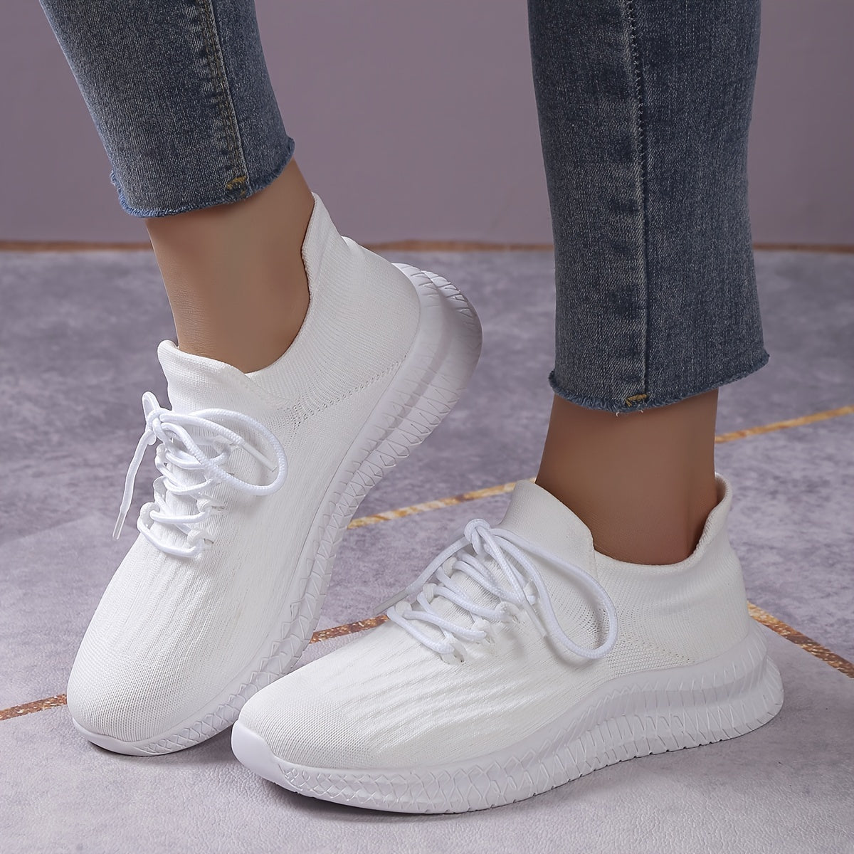 Women's Breathable Knit Sneakers Low Top Lace Up Shoes