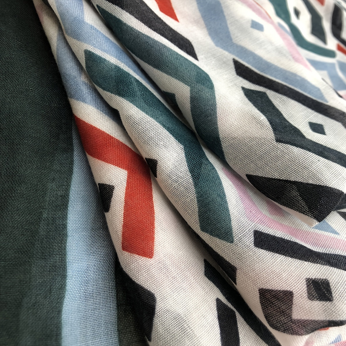 Classic Print Scarf Anti Cold Warm Romantic Vintage Comfortable