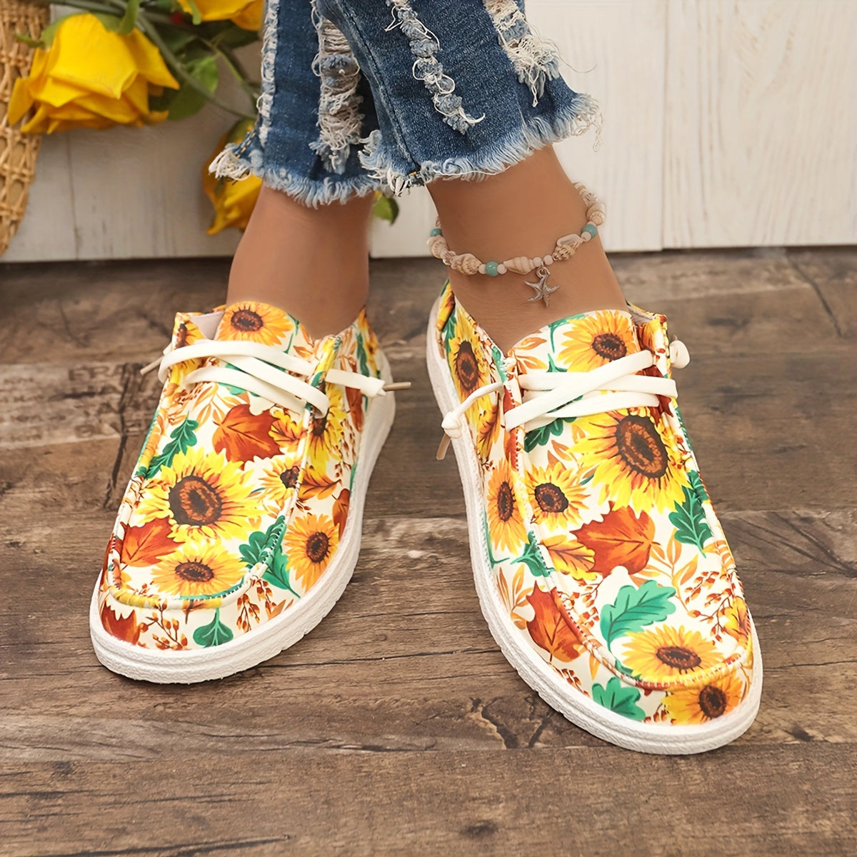 Women's Skateboard Shoes Chrysanthemum Sunflower Pattern Flat Canvas Shoes