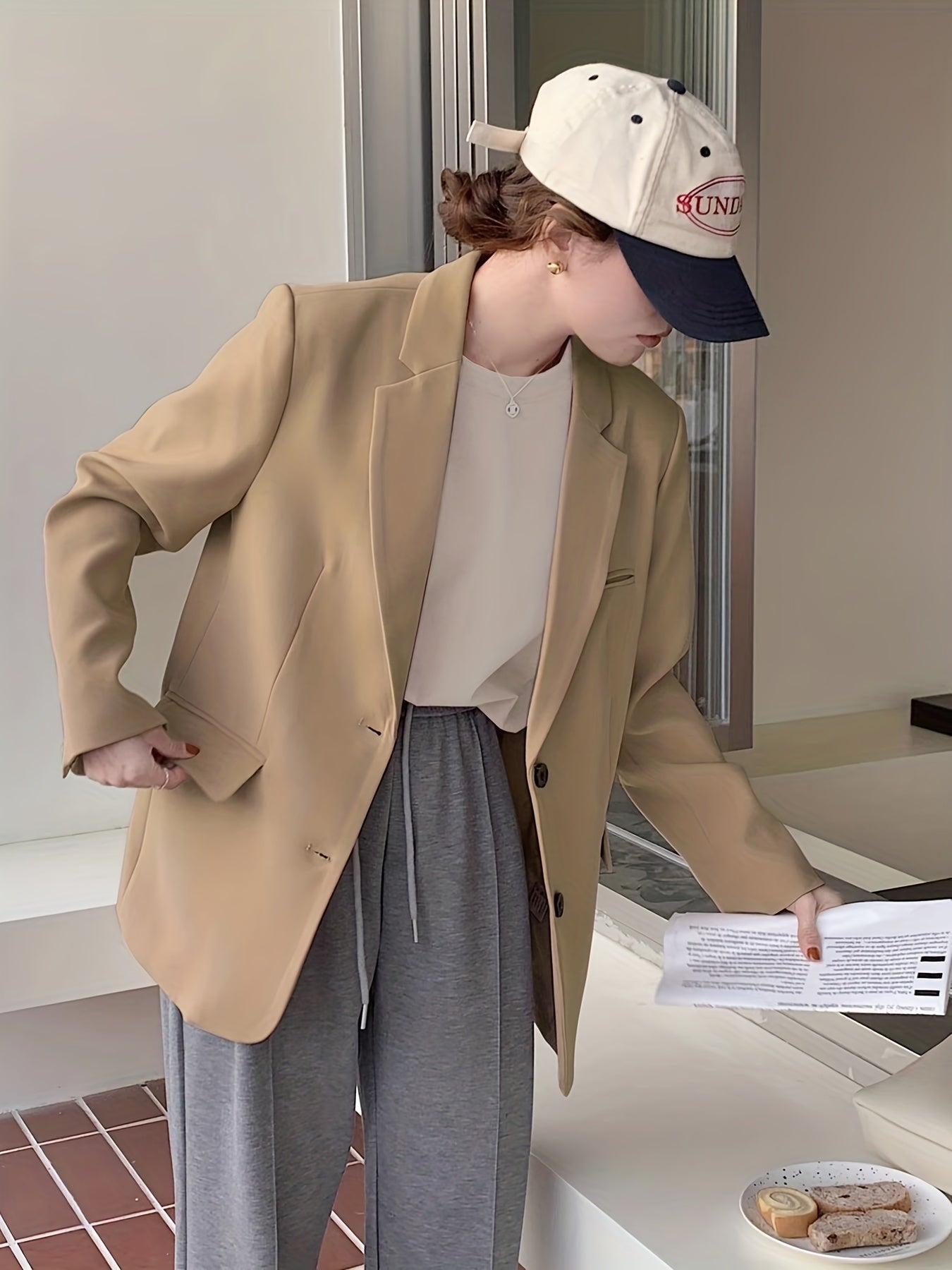 Solid Button Front Blazer Lapel Long Sleeve Blazer for Office & Work
