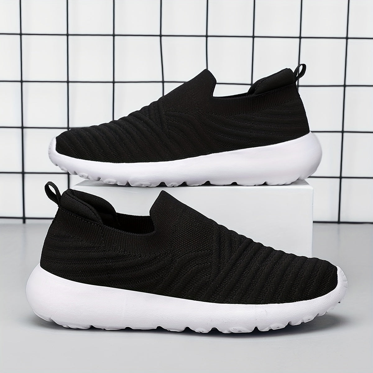 Women's Textured Slip on Walking Shoes Lightweight Casual Sneakers