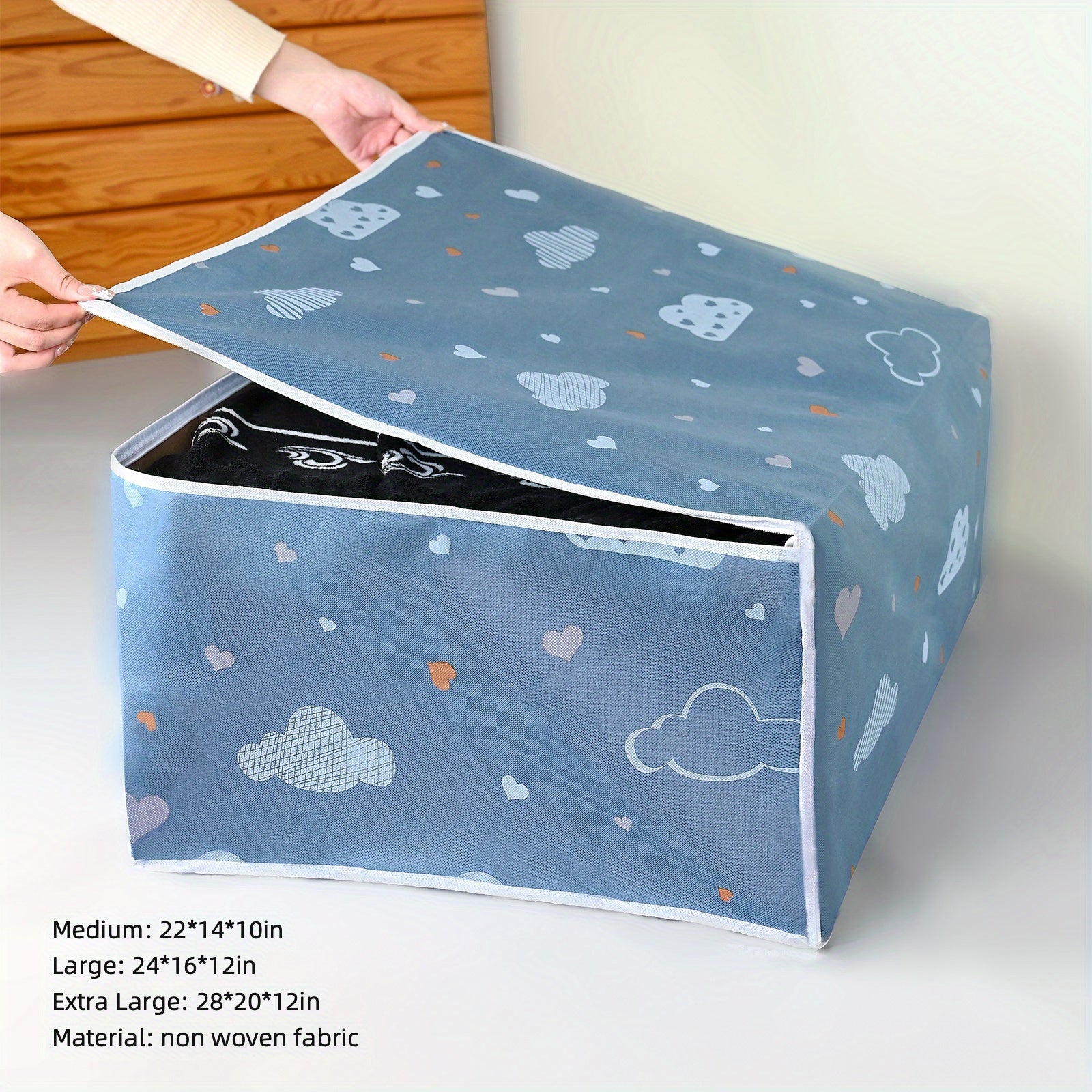 Large Capacity Quilt Organizer for Closet Space Optimization