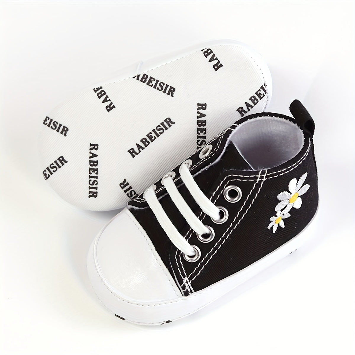 Daisy Embroidered Baby Girl Sneakers Lightweight Non Slip Shoes