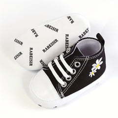 Daisy Embroidered Baby Girl Sneakers Lightweight Non Slip Shoes