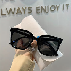 Retro Square Sunglasses Rivet UV400 Sun Shades Glasses