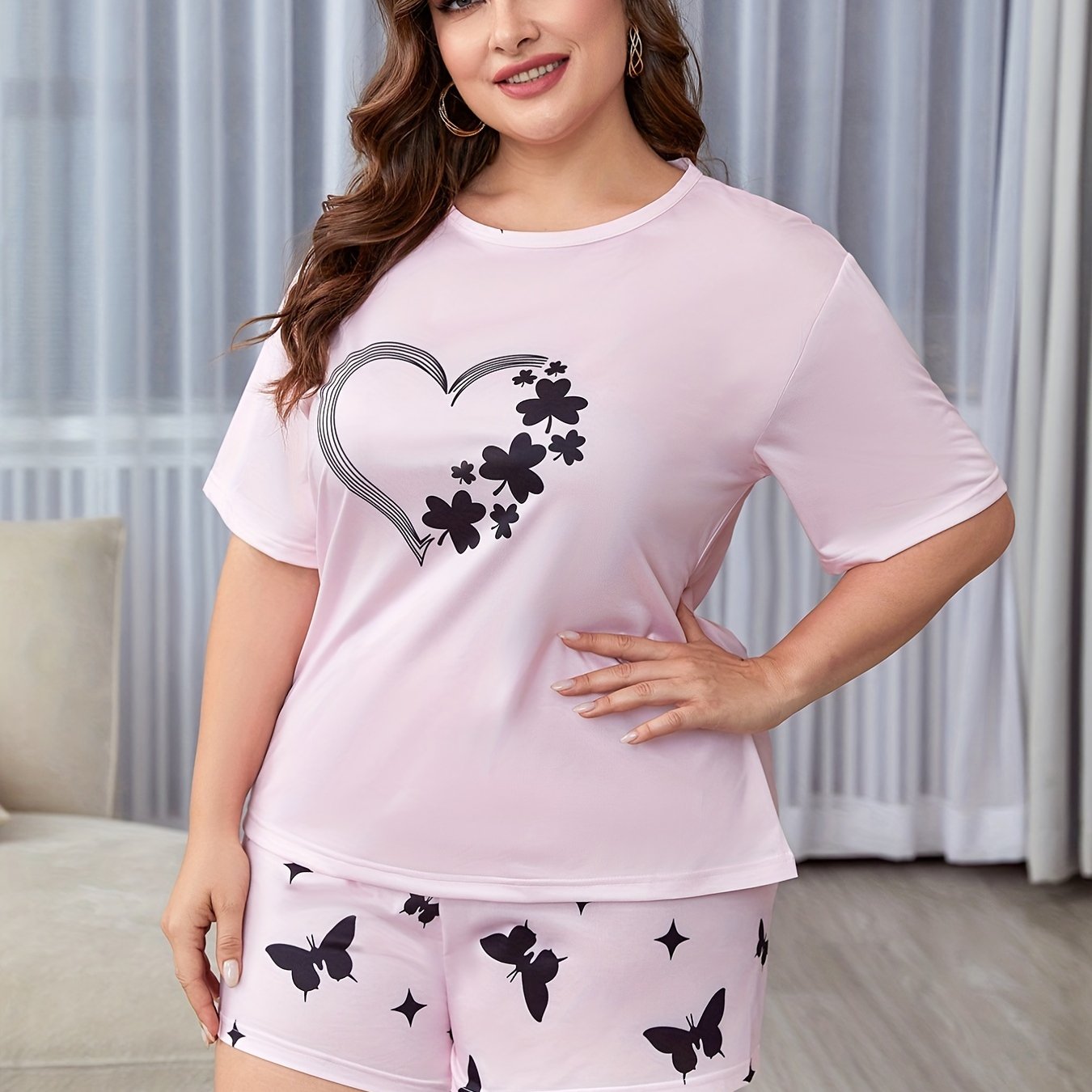 Clover Heart & Butterfly Print Tee & Pants Pajama Set