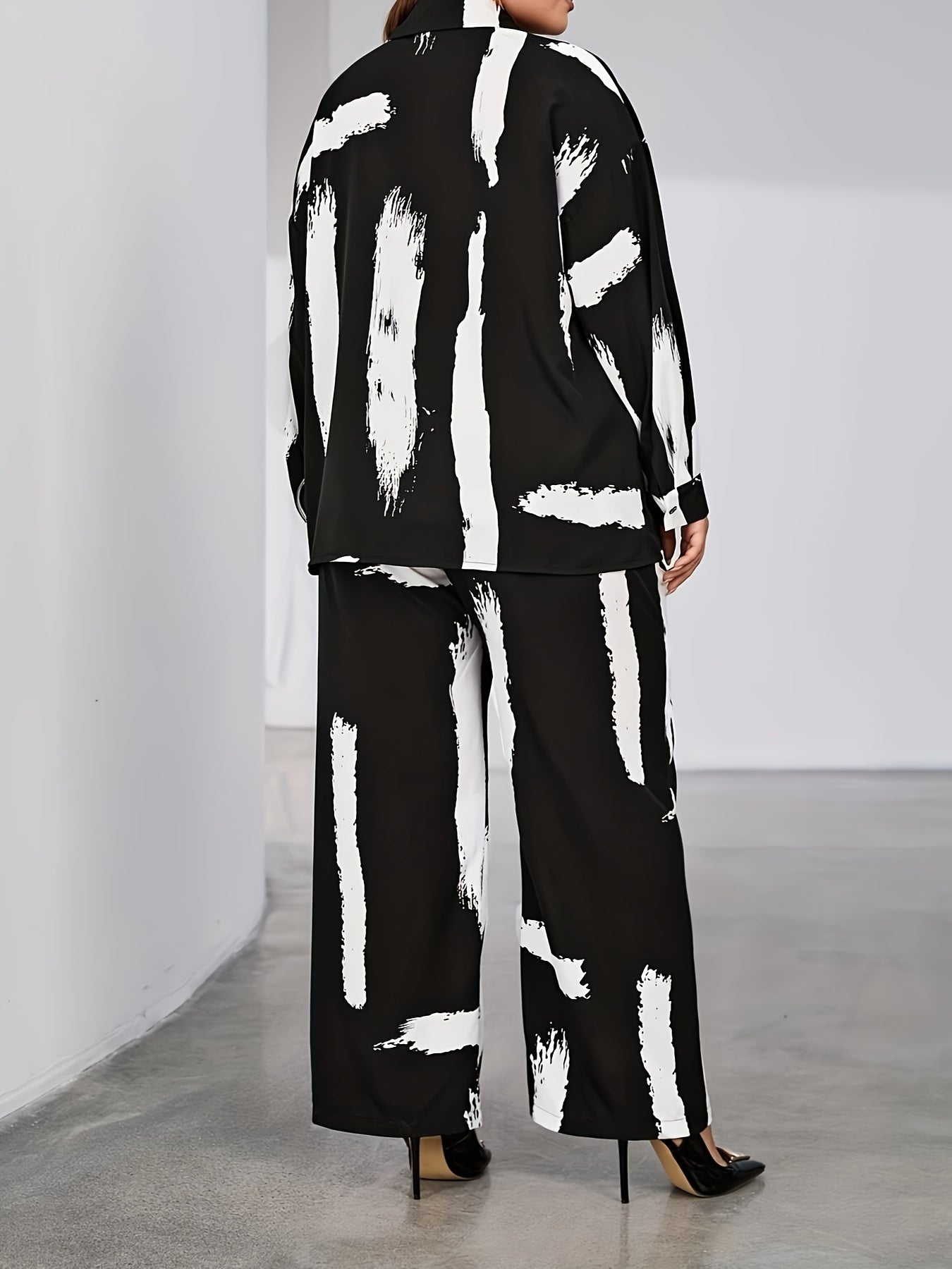 Women's Plus Brush Print Shirt & Loose Pants Outfit Set