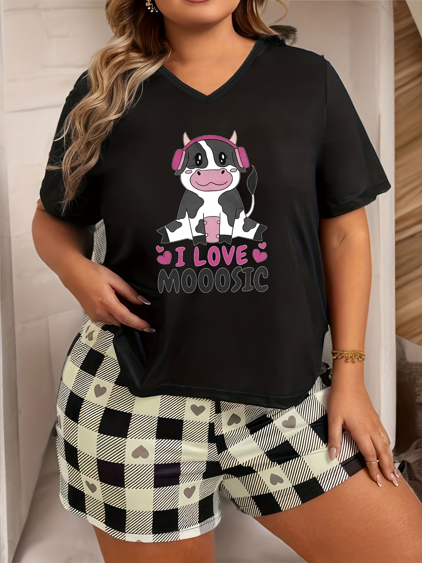Floral & Cow Print Plus Size Short Sleeve V Neck Loungewear Top