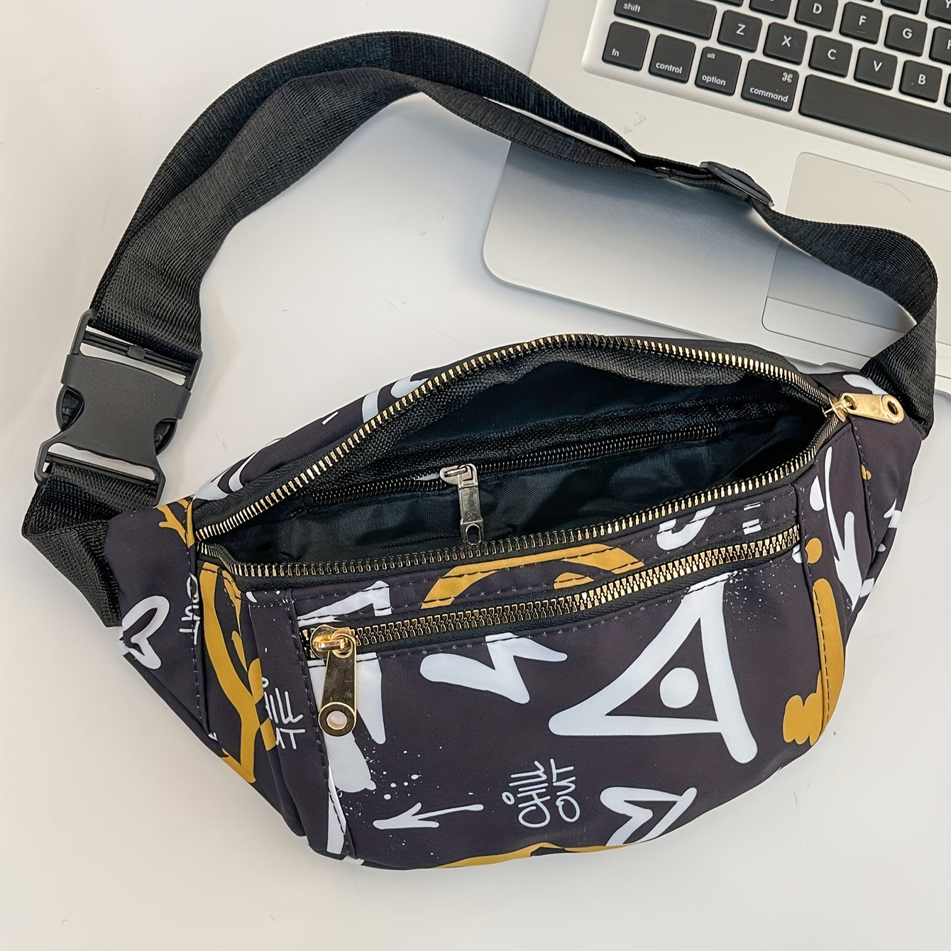 Graffiti Waist Bag for Outdoor Sports Universal Printing Messenger Bag