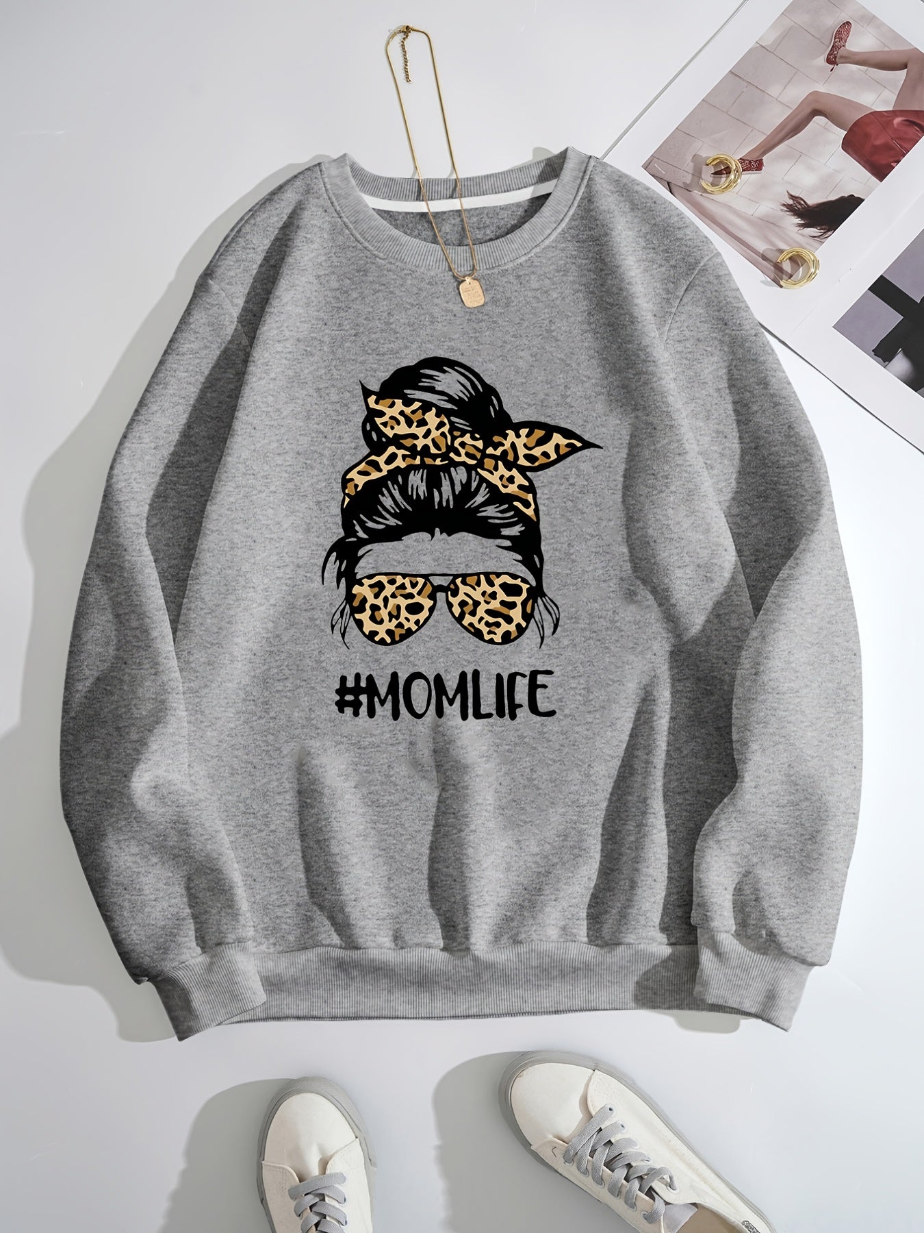 Girl Graphic Print Pullover Crew Neck Sweatshirt