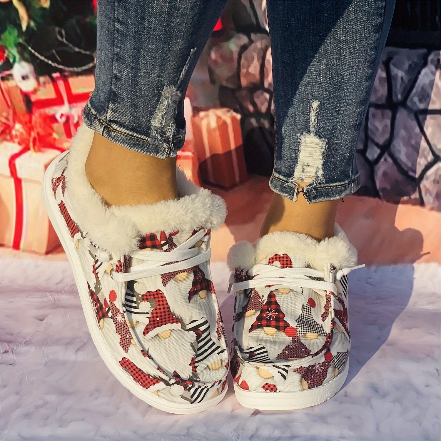 Christmas Elements Pattern Women's Snow Boots Flat Warm Winter Canvas Shoes