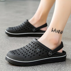 Men's Closed Toe Clogs Sandals Soft Sole Walking Shoes
