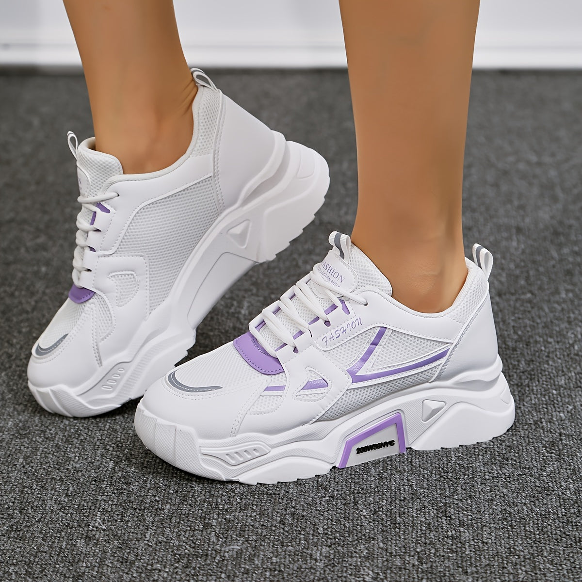 Women's Thick Sole Lace-up Chunky Sneakers Low Comfy Running Shoes