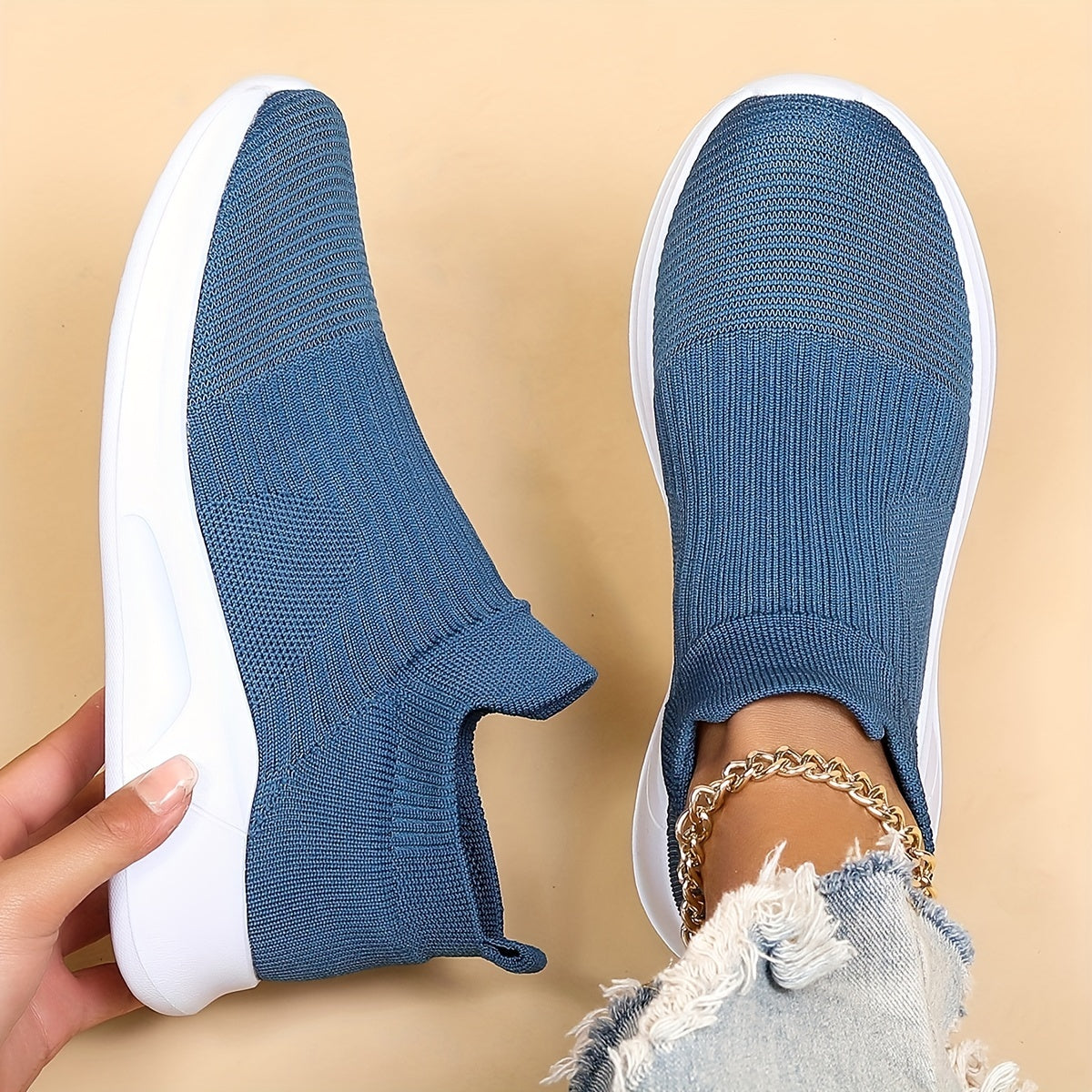 Women's Lightweight Slip-On Walking Shoes
