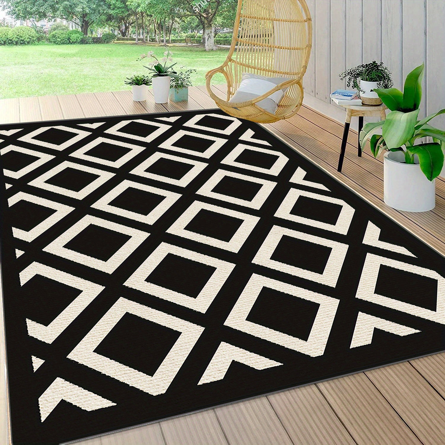 Large Boho Indoor Outdoor Mat Non-Slip Straw Rug Modern Area Rug